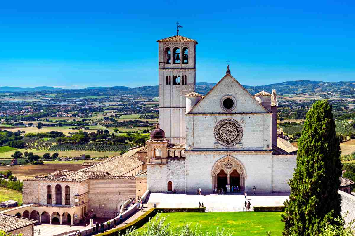 San Francesco reliquie esposte per la prima volta-medjugorje.it