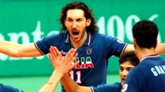 Andrea Zorzi racconta la sua storia di fede, partendo dalla scelta di sua madre di non abortire e approdando al teatro per narrare la sua carriera nel volley