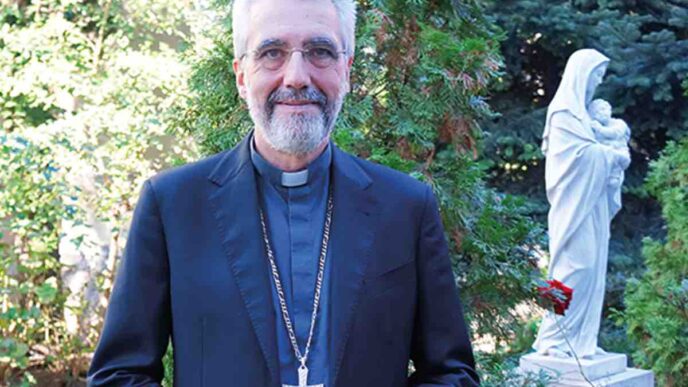 Il 12 marzo, Papa Leone XIV ha nominato il vescovo agostiniano Luis Marín de San Martín come nuovo elemosiniere pontificio, elevandolo anche al rango di arcivescovo.