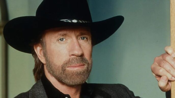 Chuck Norris è morto il 19 marzo all’età di 86 anni, lasciando un’eredità che va ben oltre le sue interpretazioni sul grande schermo. Attore, artista marziale e icona culturale, Norris ha sempre portato con sé una fede incrollabile in Cristo, che ha condiviso con il mondo in ogni occasione possibile