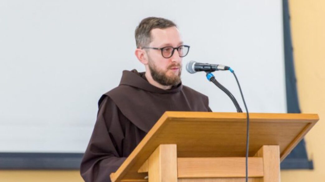 Il testo da cui nasce questa meditazione è stato proposto da Fratello Marinko Klaić, religioso francescano che dedica il suo cammino alla vita spirituale e all’evangelizzazione. 