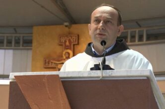 La misericordia è il motore della spiritualità francescana e la parola chiave per comprendere l'esperienza di San Francesco. Nel 2026, a 800 anni dalla morte di San Francesco, la Famiglia Francescana celebra un Giubileo che ci invita a riflettere sull'eredità spirituale e missionaria che Francesco ha lasciato al mondo.