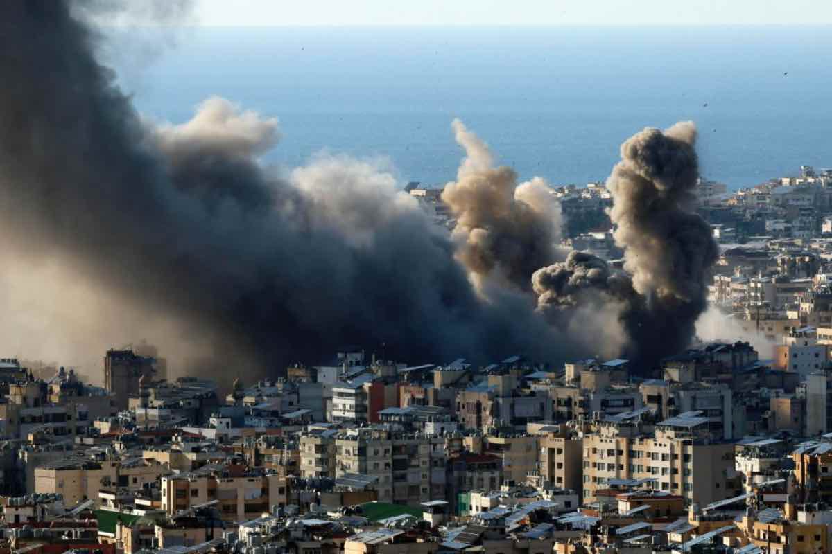 Fr. Essayan insiste sul fatto che il conflitto in Libano non è una "guerra di religione", ma piuttosto una battaglia per il controllo delle risorse naturali e per il dominio geopolitico