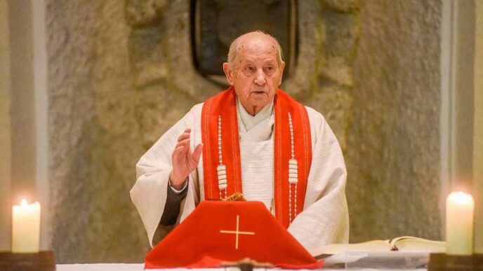 È diventato il sacerdote più anziano al mondo, un titolo che non solo celebra la sua longevità, ma anche la sua incredibile forza interiore e il suo servizio infaticabile alla Chiesa.
