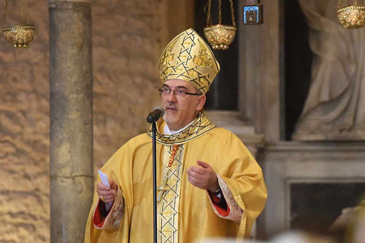 Secondo Pizzaballa, quando l’attenzione si concentra solo sul possesso e sul controllo, si rischia di perdere il senso di questi luoghi