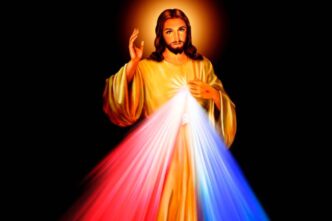 La Domenica della Divina Misericordia cade la prima domenica dopo Pasqua. Nel 2026 sarà il 12 aprile. Non è una ricorrenza secondaria. Secondo molti sacerdoti, tra cui padre Chris Alar, è il giorno più carico di grazia dell’anno