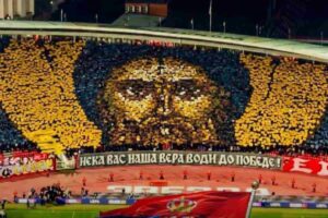 La fede, in particolare, gioca un ruolo significativo per molti, ma recentemente alcuni simboli cristiani sono stati considerati "inappropriati" dalla UEFA