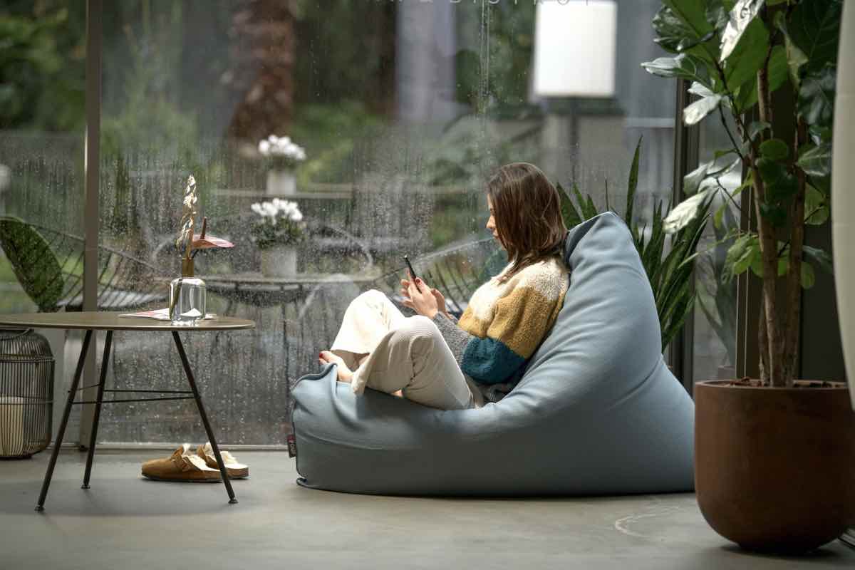 Ogni volta che ci facciamo prendere dai desideri mondani, è come se scegliessimo quei "30 denari". Ma come possiamo tornare a Gesù, seppur dopo averlo rinnegato?