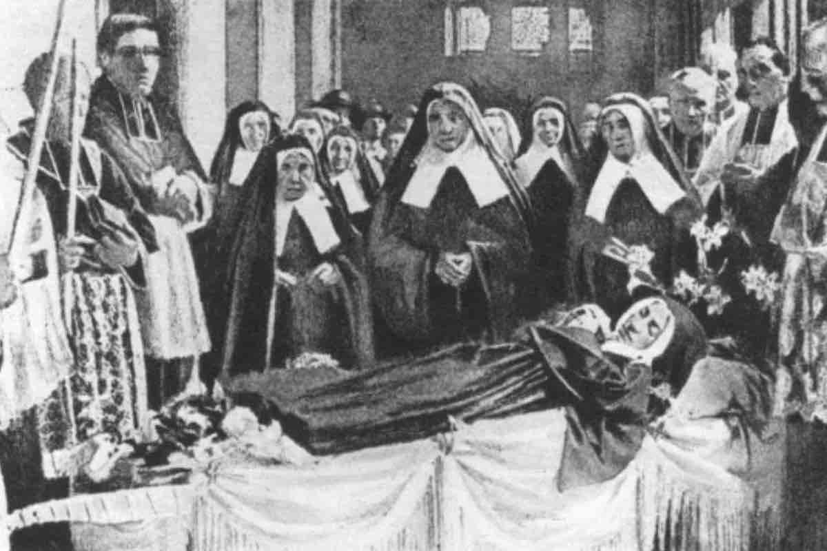 Il fatto che il corpo rimanesse integro, a distanza di quarant'anni dalla morte, alimentò la meraviglia e la riflessione sul fenomeno.