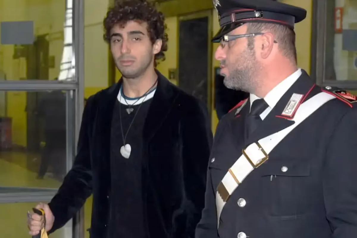 Aula di tribunale durante il processo legato all'aggressione di Davide Cavallo