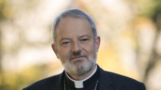 Nel corso dell'omelia tenuta il 4 maggio 2026 alla Newman University Church di Dublino, in occasione della Marcia per la Vita, il vescovo Kevin Doran della diocesi di Achonry ha affrontato in modo deciso e profondo la questione dell'aborto