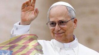 Papa Leone contestato in Spagna