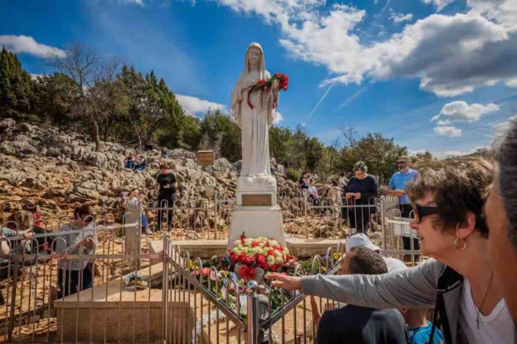 A Medjugorje la prima guarigione avvenne già nei primi giorni delle apparizioni: il piccolo Danijel Šetka aveva solo tre anni.