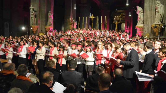 A Parigi un coro gigante riunirà 2.000 giovani per la veglia con Leone XIV il 25 settembre, organizzato dall'associazione Ecclesia Cantic.