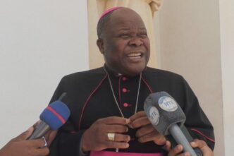 Il vescovo di Quelimane Osório Citora Afonso è stato trovato morto il 6 giugno nella sua residenza: colpito da arma da fuoco, le indagini sono in corso.