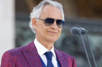 La sedicesima Manifestazione per la vita ha sfilato sabato a Roma con migliaia di persone, testimonianze toccanti e la lettera inattesa di Andrea Bocelli.