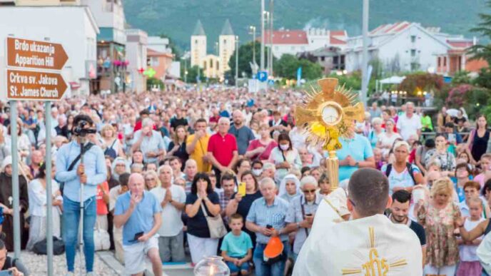 La solennità del Corpus Domini offre ai fedeli la possibilità di ottenere un'indulgenza plenaria partecipando alla processione eucaristica e rispettando tre condizioni.