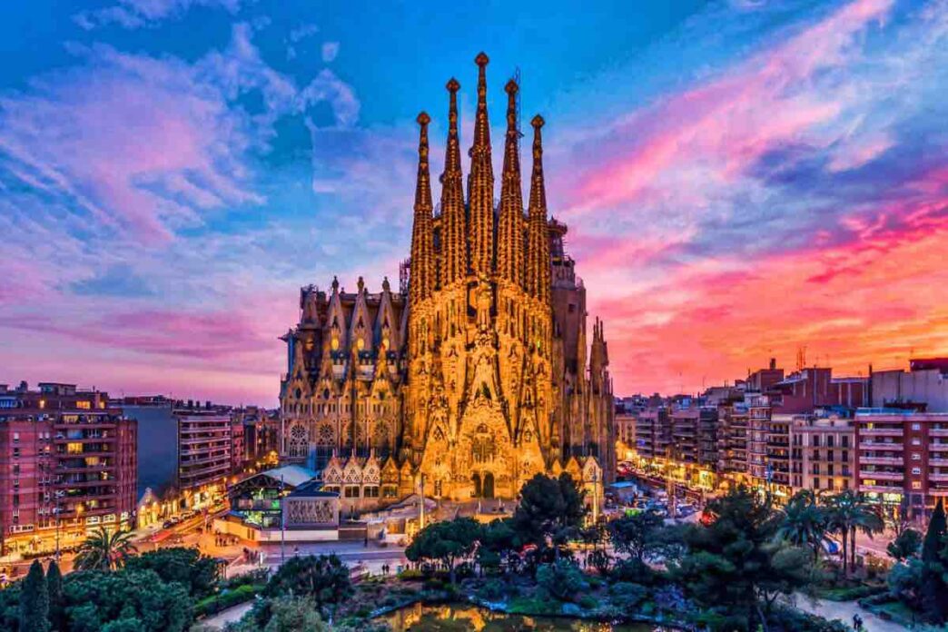 Papa Leone XIV è in Spagna dal 6 al 12 giugno: ecco cosa c'è da sapere sulla Chiesa cattolica spagnola, tra martiri, santuari mariani e la Sagrada Família.