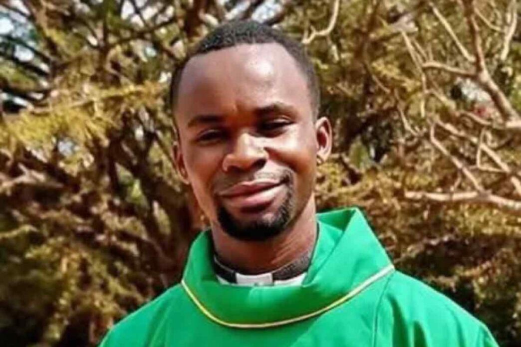 Padre Crépin Martial Monga, sacerdote ucciso in Centrafrica, aveva battezzato 175 persone il giorno prima di essere colpito a morte a Zémio.