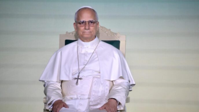 Nella rivista Piazza San Pietro, il Papa risponde a un fedele romano con i suoi consigli di Leone XIV per l'estate: non dimenticare chi soffre e gli anziani.