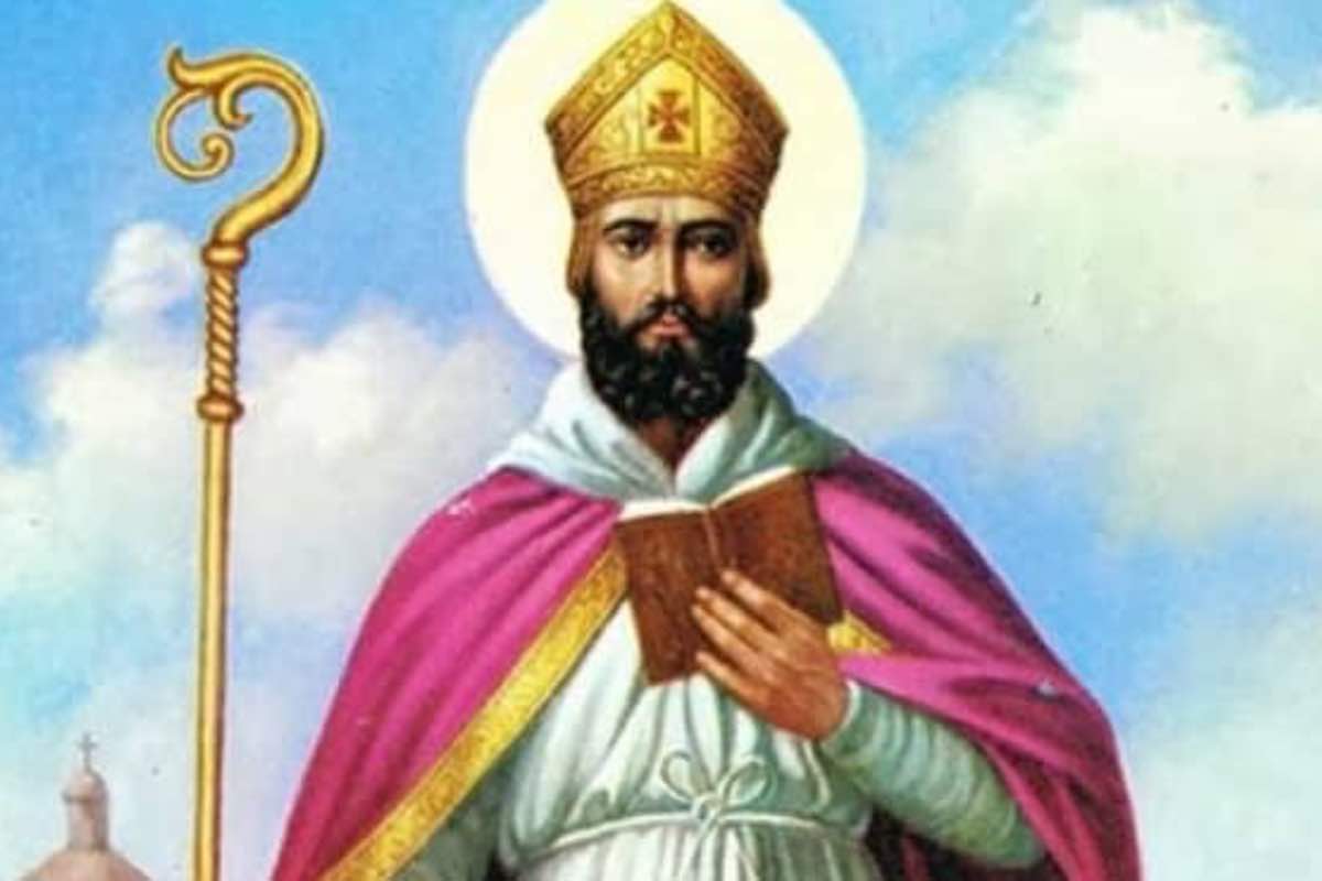 San Cipriano, vescovo e martire del III secolo, ha lasciato un commento chiaro su questo passaggio della preghiera del Signore. Per lui non chiediamo che le nostre preghiere rendano santo Dio, ma che il suo nome «trovi santificazione in noi»