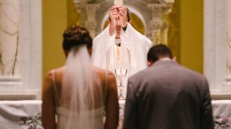 Nel mese di luglio la Chiesa ricorda i santi sposi: dagli Ulma, martiri nazisti, ai genitori di Santa Teresa di Lisieux, fino ai santi Gioacchino e Anna.
