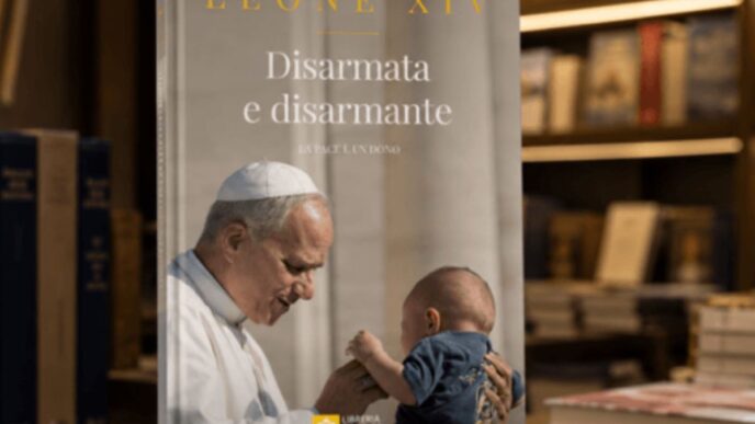 Da ieri in libreria il nuovo libro sulla pace di Leone XIV, con un testo inedito del Papa e gli interventi pronunciati dall'elezione.