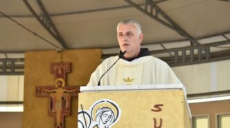 Al Mladifest di Medjugorje fra Ljubo Kurtović spiega perché il digiuno rafforza fede, speranza e amore, aiutandoci a crescere nello spirito.