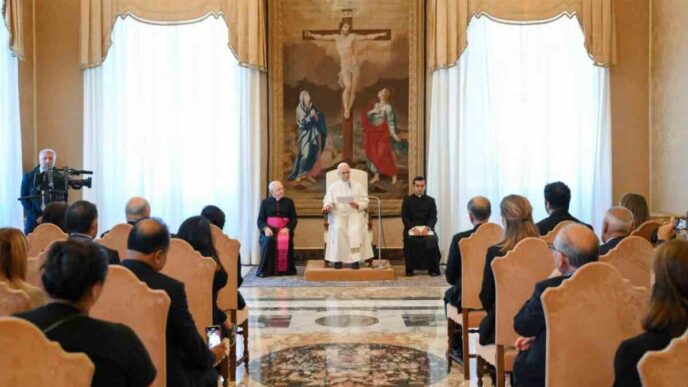 Il Papa ricorda che la famiglia resta la migliore prevenzione contro le droghe e chiede una Chiesa capace di farsi casa per chi soffre