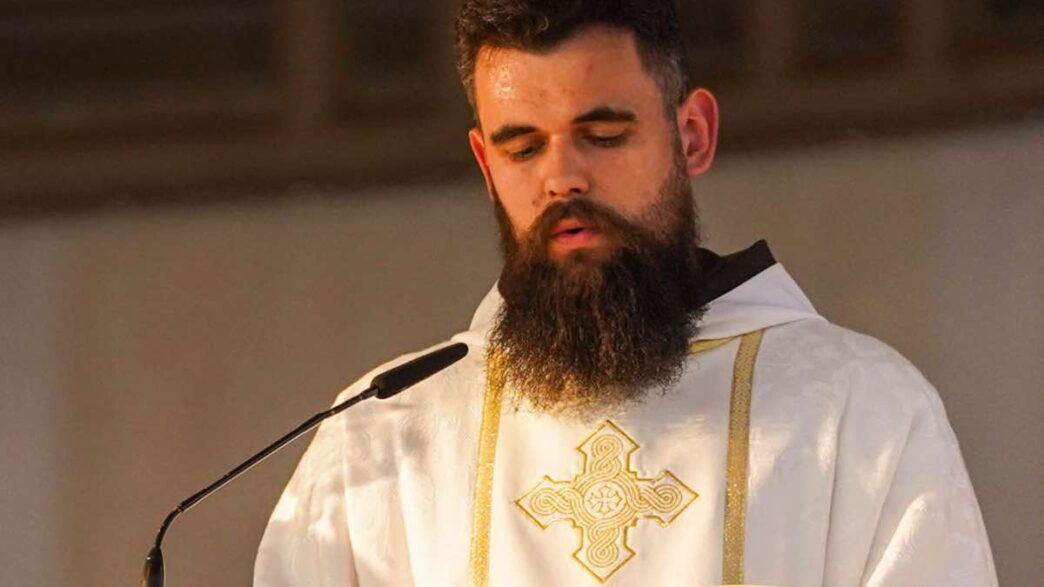 Fra Josip Stanić spiega il rapporto tra fede ed emozioni: né alleate né nemiche, ma un equilibrio che matura nel tempo.