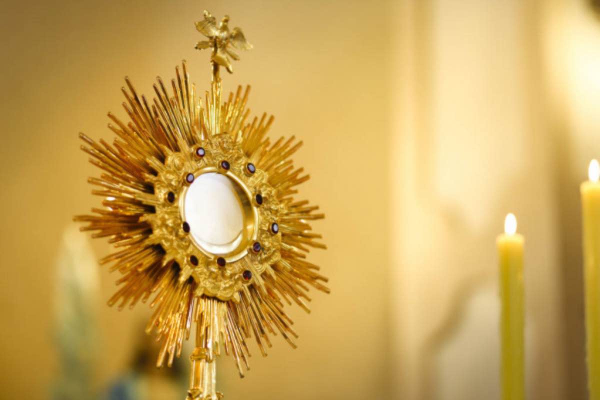 È nata così l'iniziativa delle 40 ore di adorazione per la santità dei sacerdoti e la crescita delle vocazioni, che Sonia e il gruppo di donne portano avanti da 12 anni e che si è diffusa anche in altri Paesi.