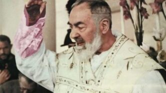 Il 20 settembre 1918 Padre Pio ricevette le stimmate nel coro dell'antica chiesa di San Giovanni Rotondo: un segno rimasto visibile per 50 anni.