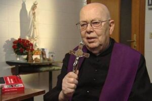 A dieci anni dalla morte di padre Amorth, le sue parole sul diavolo restano un punto di riferimento, dal Papa alla Vergine Maria.